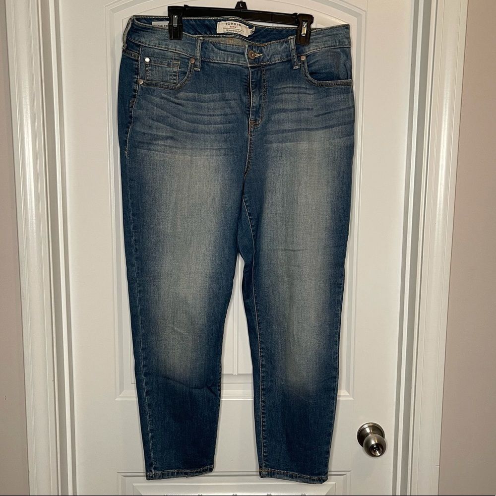Torrid Girlfriend Jeans